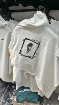 تيشيرت رجالي بقلنسوة - ذا نورث فيس (The North Face)
