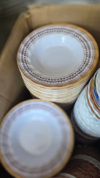 طقم صحون تقديم سيراميك بنقوش هندسية