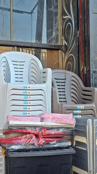 كرسي بلاستيك - بلاستيك