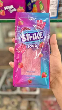 أحزمة حامضة بنكهة الفراولة - سترايك (Strike)