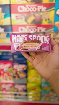 كيك إسفنجي محشو بالفراولة - هابي سبونج (Hapi Spong)