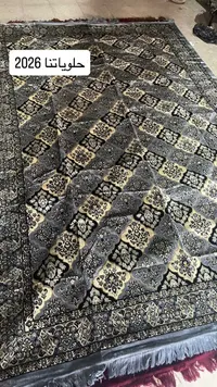 سجادة أرضية بنقوش كلاسيكية