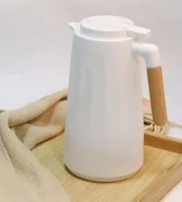 حافظة حرارة للمشروبات بتصميم عصري