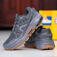 حذاء رياضي - سكيتشرز (Skechers)