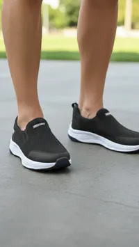 حذاء رياضي شبابي - سكيتشرز (Skechers)