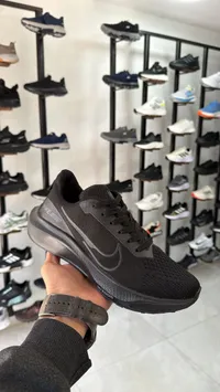 حذاء رياضي شبابي زوم - نايكي (Nike)