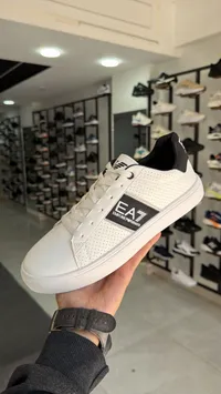 حذاء رياضي شبابي - إمبوريو أرماني (Emporio Armani)