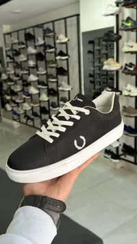 حذاء رياضي كاجوال - فريد بيري (Fred Perry)