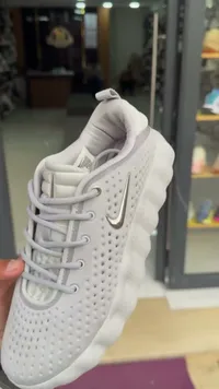 حذاء رياضي شبابي - نايكي (Nike)