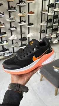 حذاء رياضي إير زووم - نايكي (Nike)