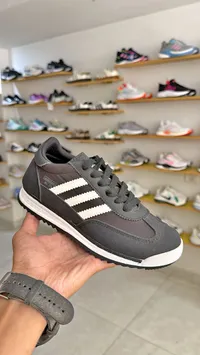 حذاء رياضي شبابي إس إل 72 - أديداس (Adidas)