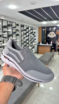 حذاء رياضي شبابي آرتش فيت - سكيتشرز (Skechers)