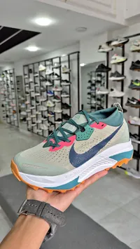 حذاء رياضي زوم إكس - نايكي (Nike)