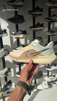 حذاء رياضي نايكي زوم - بيج وأخضر (Nike)