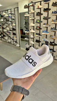 حذاء رياضي شبابي - أديداس (Adidas)