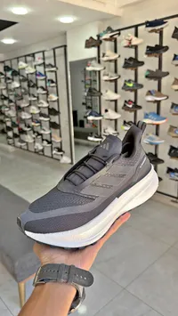 حذاء رياضي الترا بوست - أديداس (Adidas)