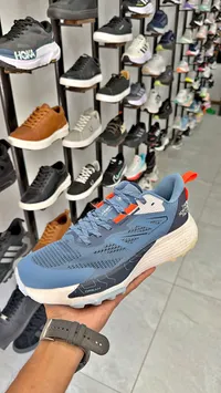 حذاء رياضي شبابي - ذا نورث فيس (The North Face)