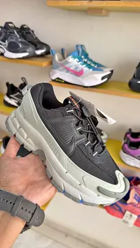 حذاء رياضي شبابي - نايكي زوم (Nike)