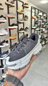 حذاء رياضي شبابي - نايكي (Nike)