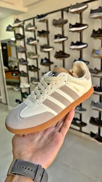 حذاء رياضي سامبا - أديداس (Adidas)