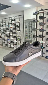 حذاء رياضي كاجوال - لاكوست (Lacoste)