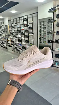حذاء رياضي شبابي - نايكي (Nike)