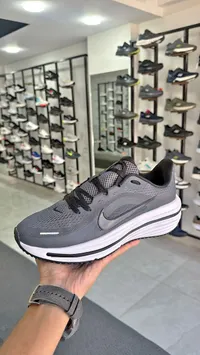 حذاء رياضي شبابي - نايكي (Nike)