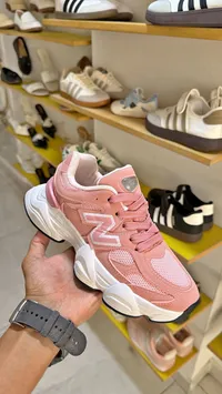 حذاء رياضي شبابي - نيو بالانس (New Balance)