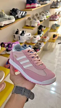 حذاء رياضي إس إل 72 - أديداس (Adidas)