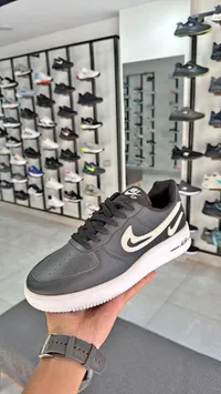 حذاء رياضي إير فورس 1 - نايكي (Nike)