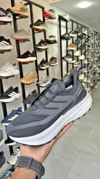 حذاء رياضي الترا بوست - أديداس (Adidas)