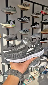حذاء رياضي شبابي - نايكي (Nike)