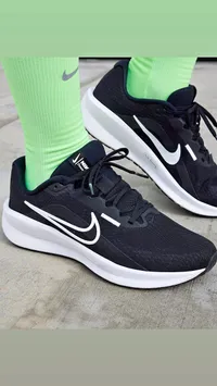 حذاء رياضي داون شيفر - نايكي (Nike)