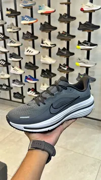حذاء رياضي - نايكي (Nike)