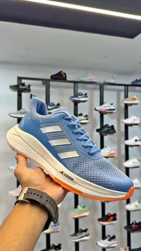حذاء رياضي - أديداس (Adidas)
