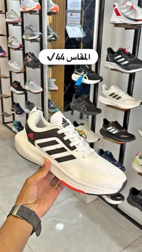 حذاء رياضي - أديداس (Adidas)
