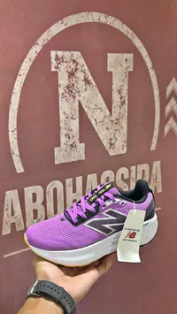 حذاء رياضي - نيو بالانس 520 (New Balance)