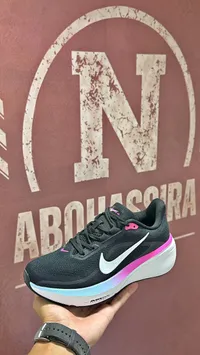 حذاء رياضي - نايكي (Nike)
