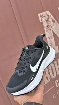 حذاء رياضي - نايكي (Nike)
