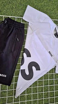 طقم ملابس رجالية - بوس (BOSS)