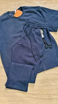 طقم ملابس رجالي (M)