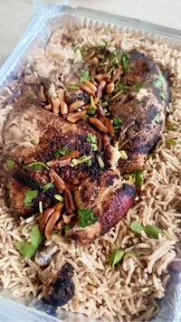 وجبة مشاوي شرقية - لحم مشوي مع أرز