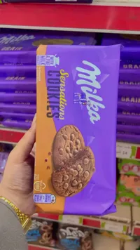 ملفات بسكويت بالشوكولاتة والحبوب