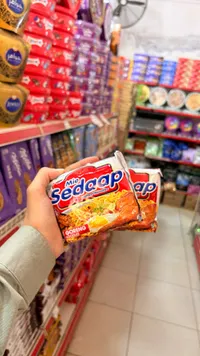 نودلز سريعة التحضير بنكهة المي جورينج - سيداب (Mie Sedaap)