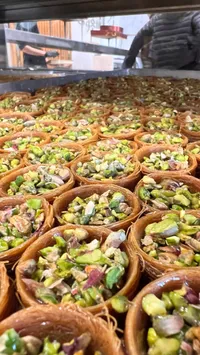 مكسرات مشكلة محمصة