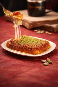كنافة نابلسية بالجبنة