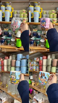 أكواب سيراميك ملونة بتصاميم كرتونية
