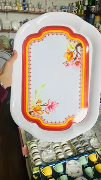 صينية تقديم بلاستيكية مزخرفة بالورود