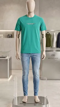 طقم ملابس رجالية كاجوال - بالينسياغا (Balenciaga)