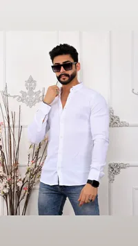 قميص رجالي أبيض بأزرار (White Shirt)